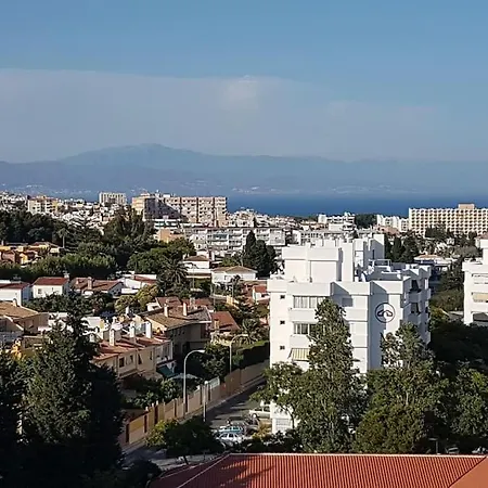 De Lujo Con Amplia Vista Al Mar. - Benalmadena